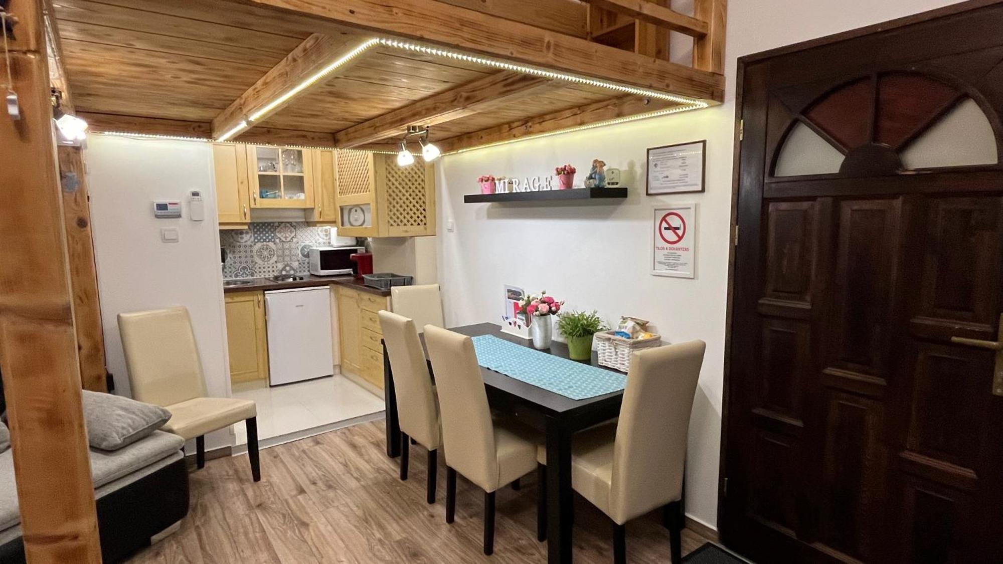Mirage Apartments Vaci Street Будапеща Екстериор снимка