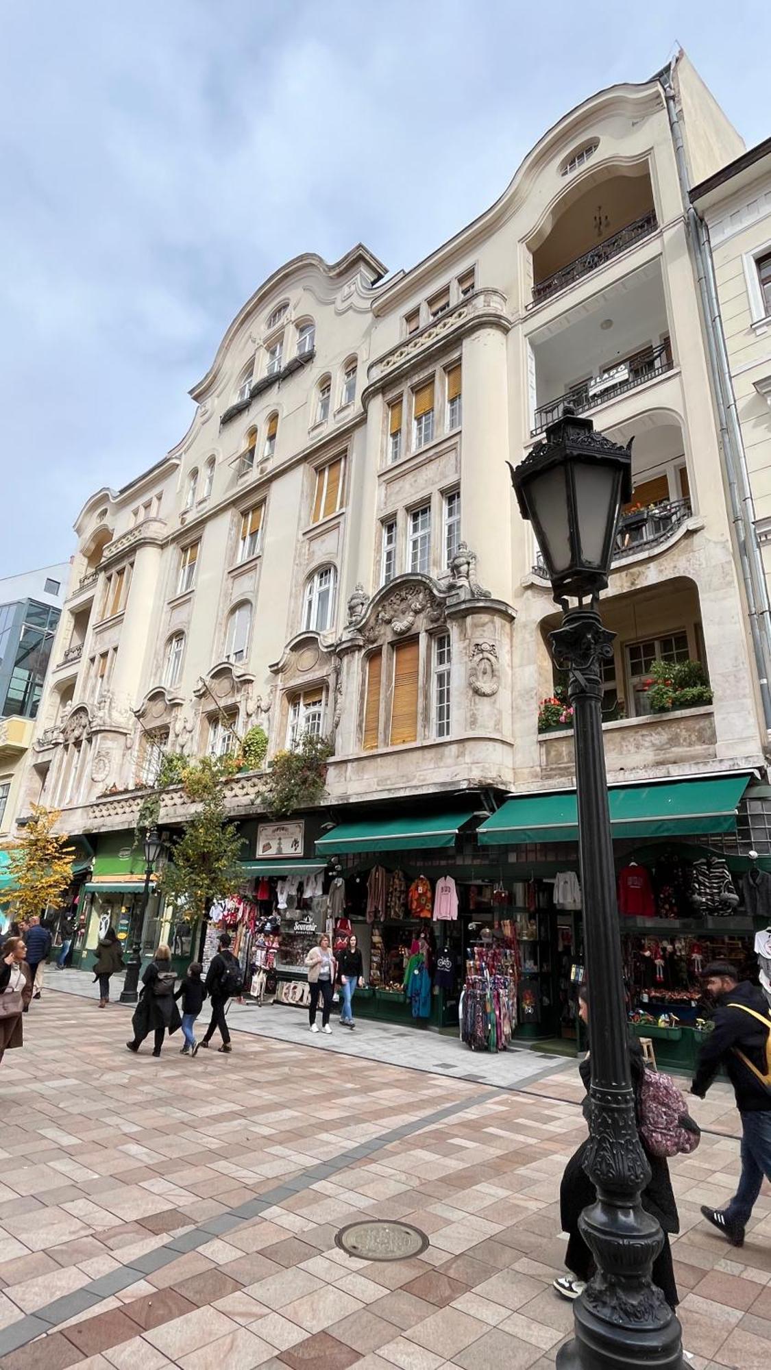 Mirage Apartments Vaci Street Будапеща Екстериор снимка