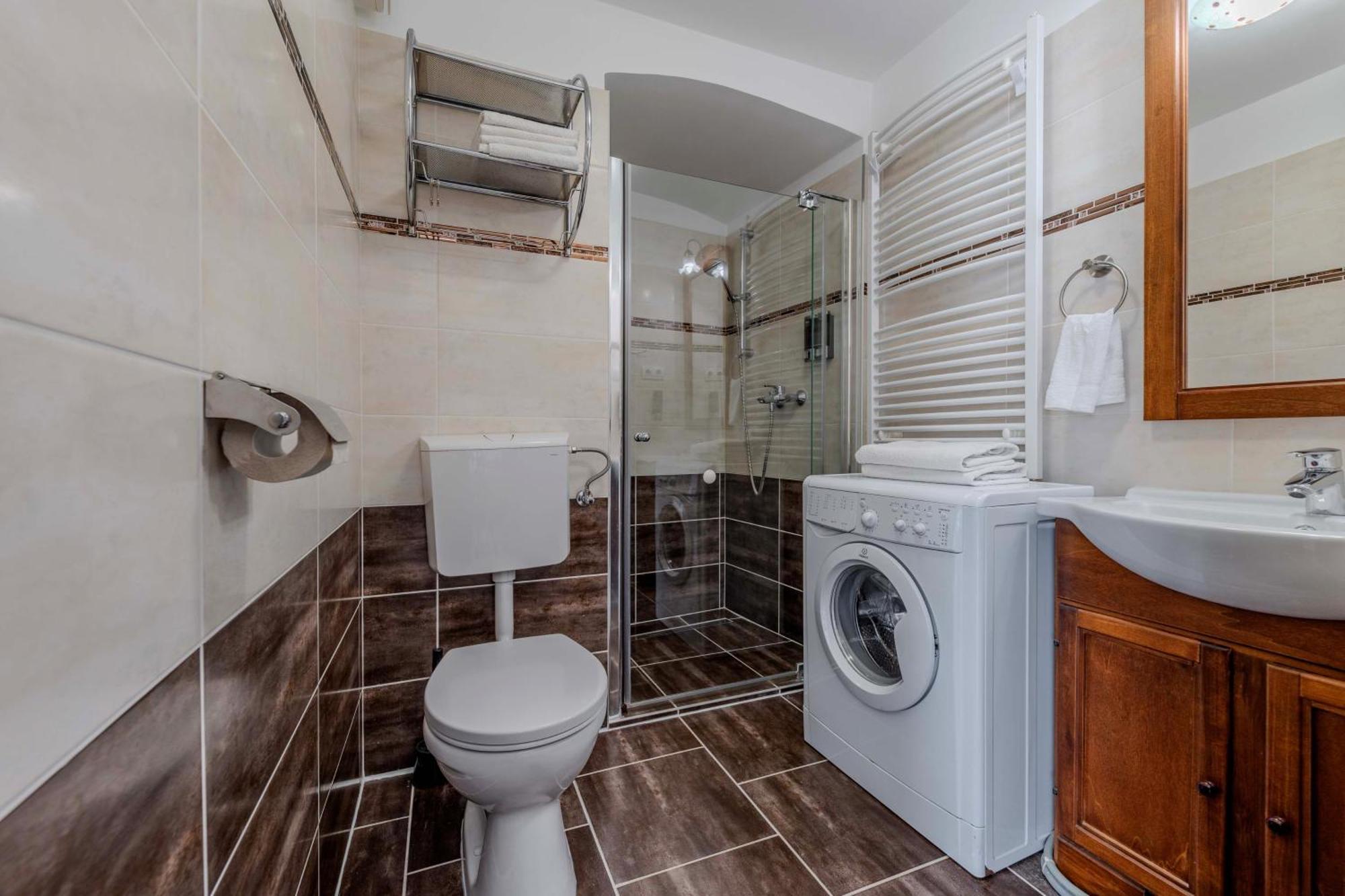 Mirage Apartments Vaci Street Будапеща Екстериор снимка