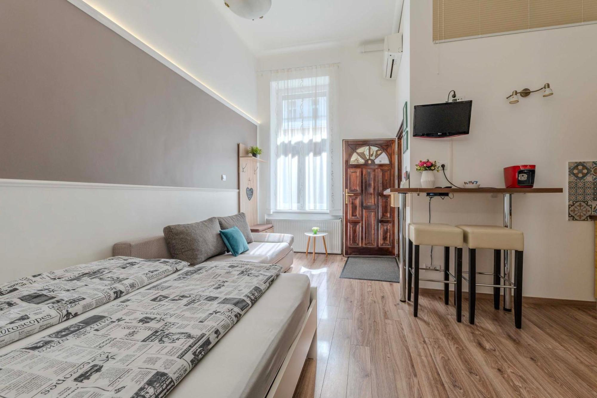 Mirage Apartments Vaci Street Будапеща Екстериор снимка